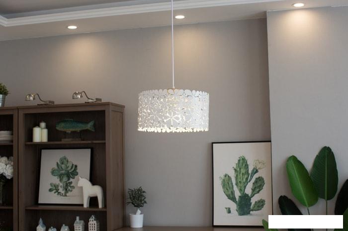 Подвесная люстра Home Light A037-W